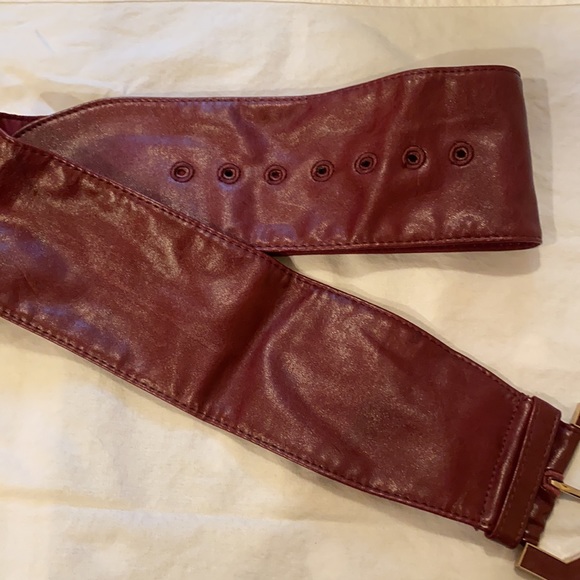 The limited maroon belt small - Picture 6 of 8